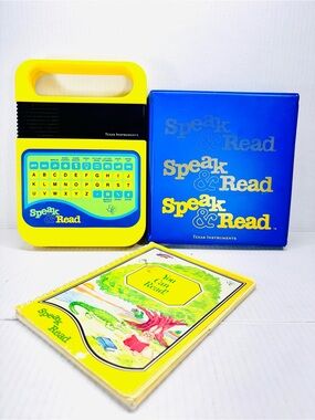 SPEAK & READ Texas Instruments Working With Case & Book 1980’s Vintage